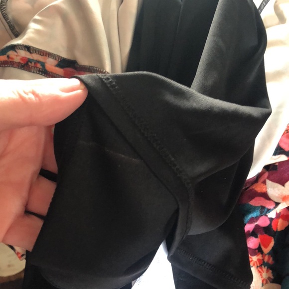 NWT Beautiful Bright Floral Colorful BCBGeneration Dress 👗 Size 12 - Picture 17 of 17